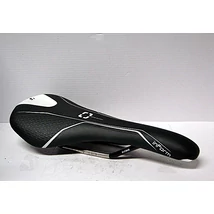 bontrager inform evoke üreges titán pálcás fekete fehér nyereg