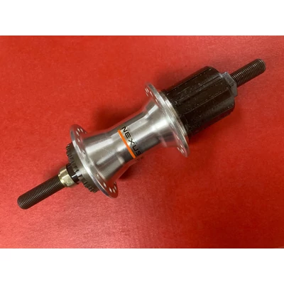 Shimano NEXUS FH-IM40 7 sebességes kazettás, görgős fékhez tervezett 36 lyukas hátsó agy, ezüst