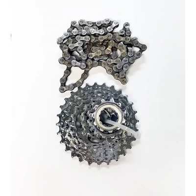 Shimano XT CS-M737 8 sebességes fogaskoszorú, 11-28T, használt Shimano XT CS-M737 8 sebességes fogaskoszorú, 11-28T, használt